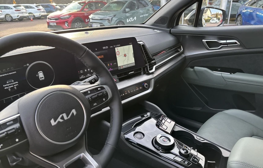 Kia Sportage 1,6T-GDI 7DCT FWD MY25 ANNIVERSARY+PNS+AEB