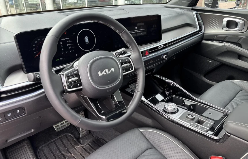 Kia Sorento 1.6T HEV MY25 6AT 4WD 7S PRESTIGE LINE+MIR+PNS AWD 215KM!!