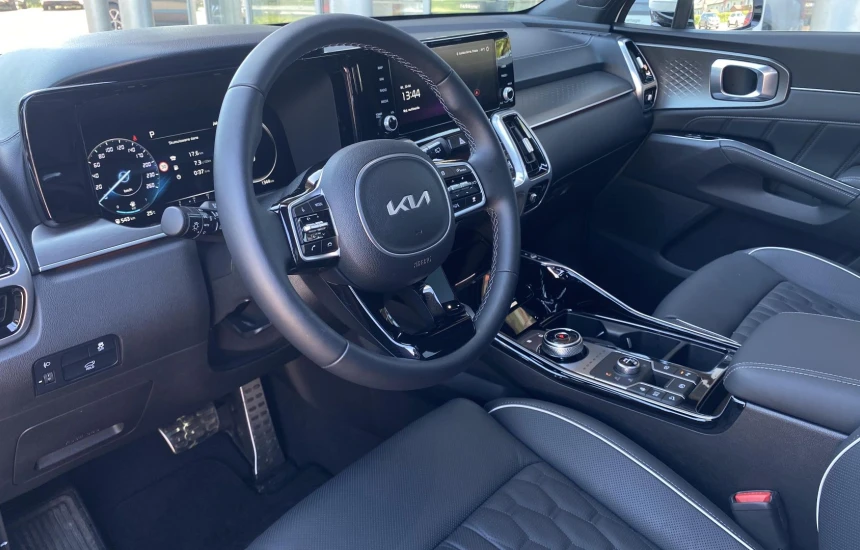 Kia Sorento Rezerwacja/   1.6T HEV 6AT 4WD 7S MY23 PRESTIGE LINE_NEW+PNS 230KM!!