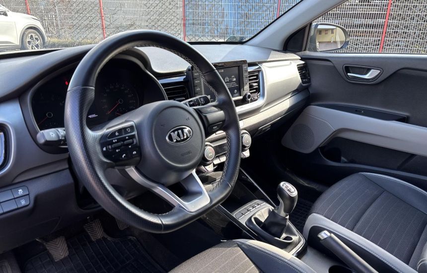 Kia Stonic 1.0T 6MT L