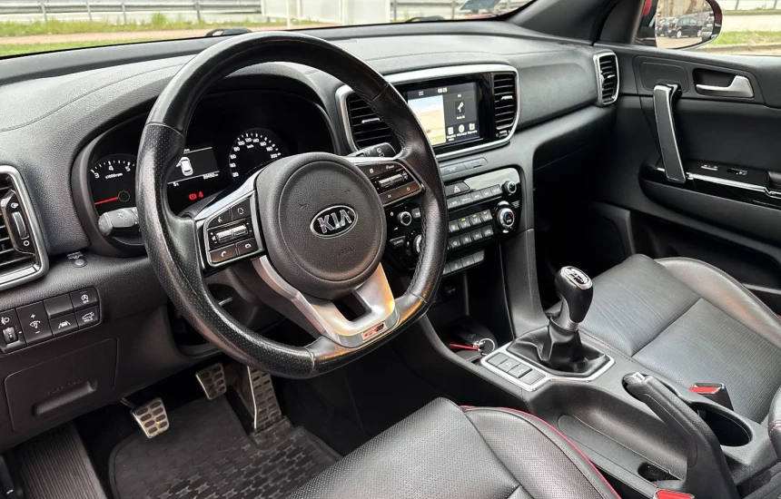 Kia Sportage 1,6T-GDI 6MT 2WD FL GT LINE