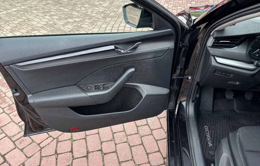 Skoda Octavia 1.5TSI Ambition, Krajowy, Serwisowany, F-Vat 23%