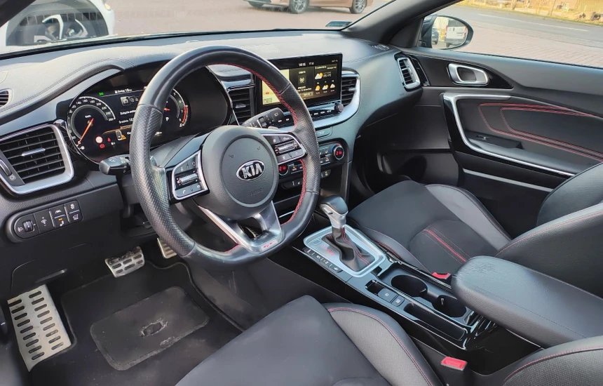 Kia Proceed 1,6T-GDI 7DCT GT+PRE+TEC+AEB+PNS