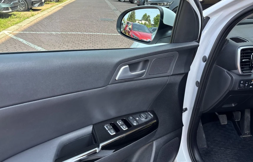 Kia Sportage 1,6 GDI 6MT 2WD BLACK EDITION