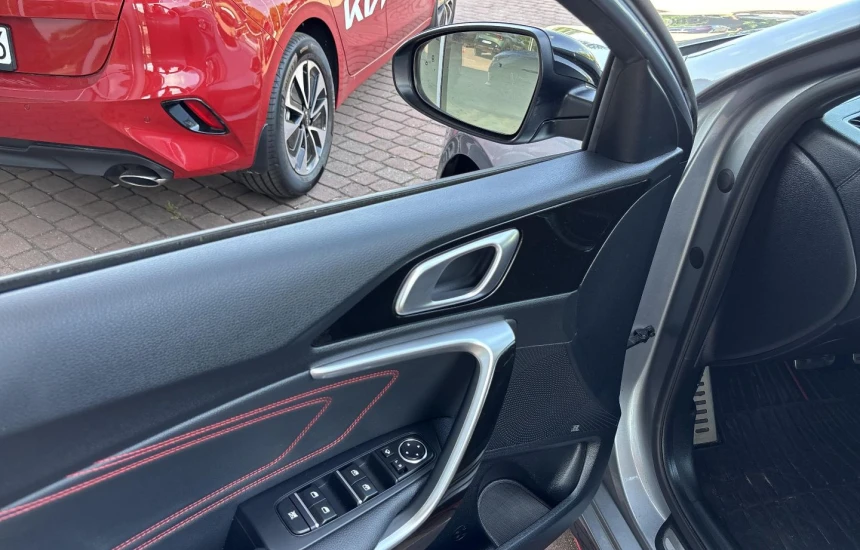 Kia Proceed 1,6T-GDI 7DCT GT+WIN+AEB+NAV+PNS