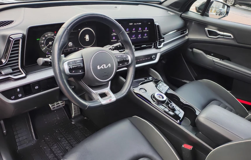 Kia Sportage 1,6T-GDI 6AT FWD HEV MY22 GT-LINE+2TR+LTH+HAR+PNS+SUS+AE+