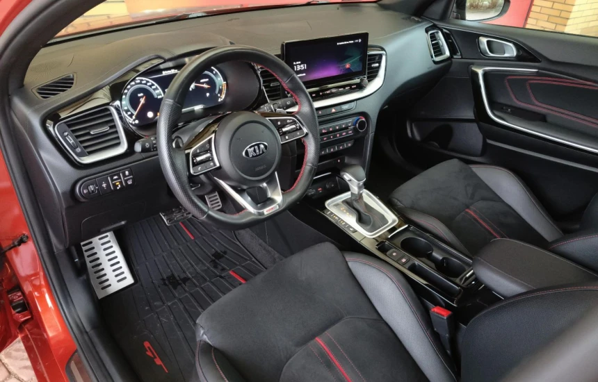 Kia Proceed 1,6T-GDI 7DCT MY21 GT+TEC+PRE+AEB