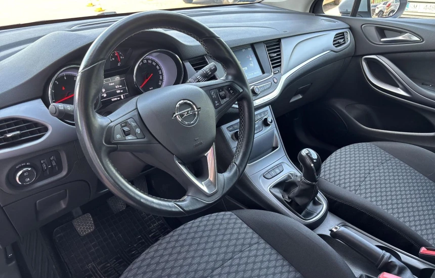 Opel Astra 1.4 Enjoy