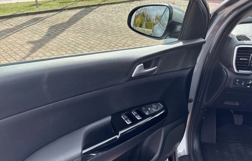 Kia Sportage 1,6 GDI 6MT 2WD BLACK EDITION
