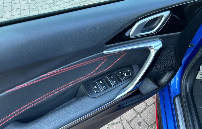 Kia Proceed _SBK 1,6T-GDI 7DCT GT+WIN+AEB+NAV+PNS