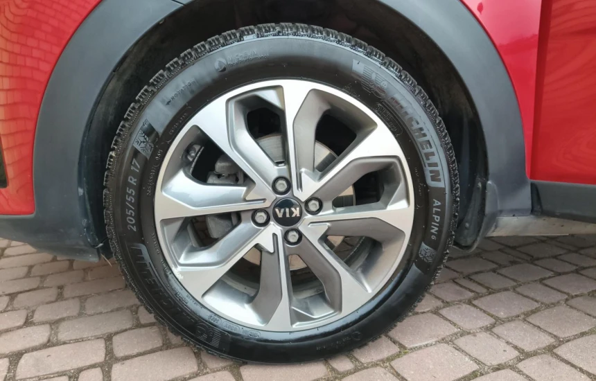 Kia Stonic Rezerwacja/ 1.0T 6MT L+AEB+STY+2TR