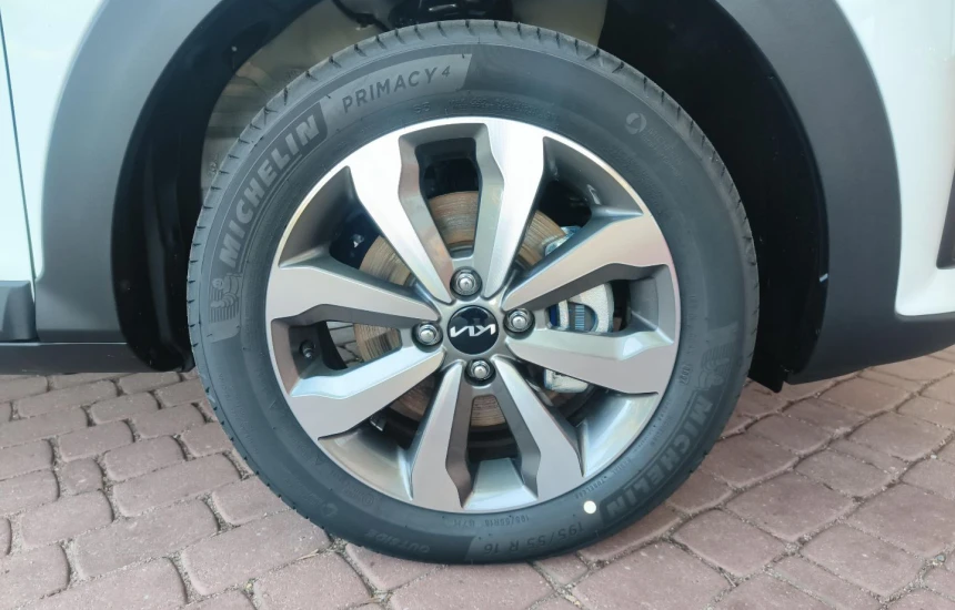 Kia Stonic 1.2 5MT M+SMT