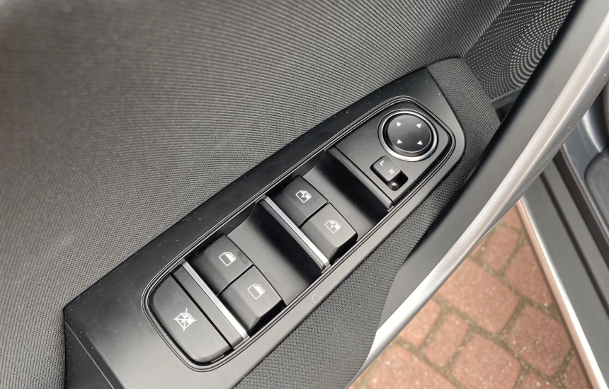 Kia XCeed Rezerwacja! / 1,5T-GDI 7DCT M+SMT