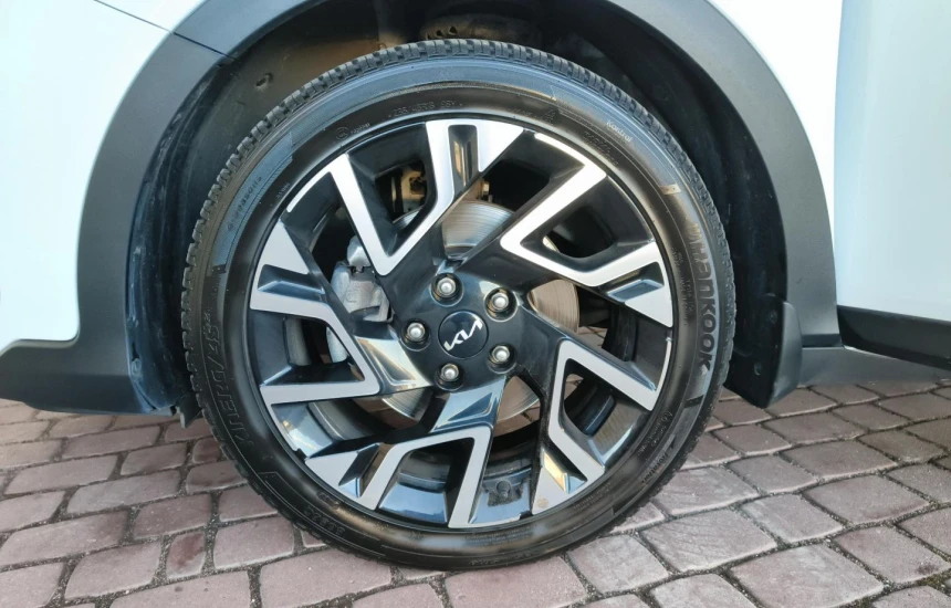 Kia XCeed 1,5T-GDI 7DCT MY23 M+SMT+A18