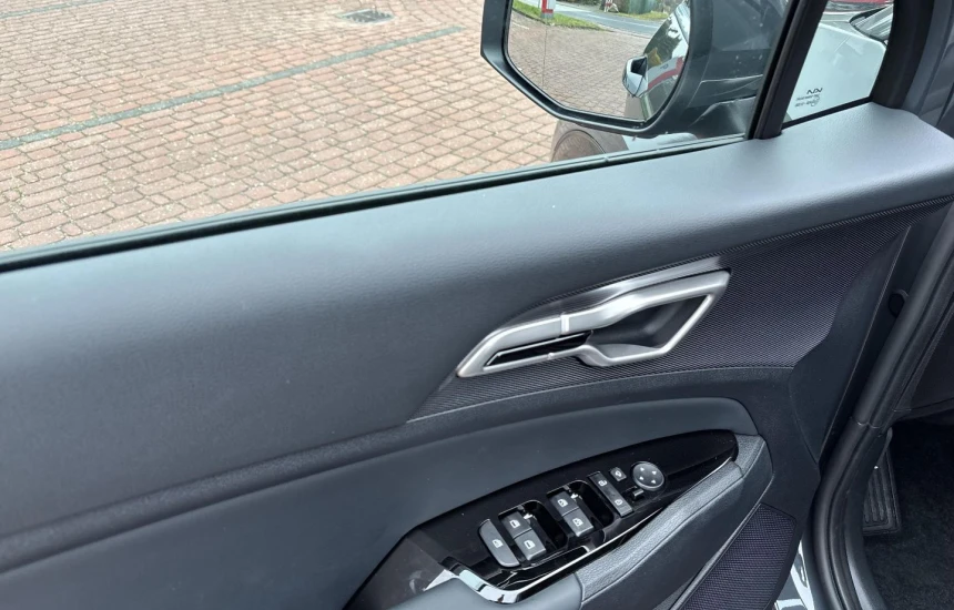 Kia Sportage 1,6T-GDI 7DCT FWD MY25 BUSINESS LINE