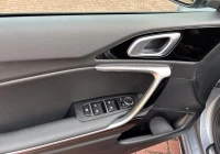 Kia Ceed GT -LINE+AEB 1,5T-GDI 6MT MY25/ Rezerwacja