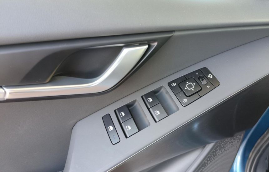 Kia Niro 1.6 GDI HYBRID L+BCW_HEV