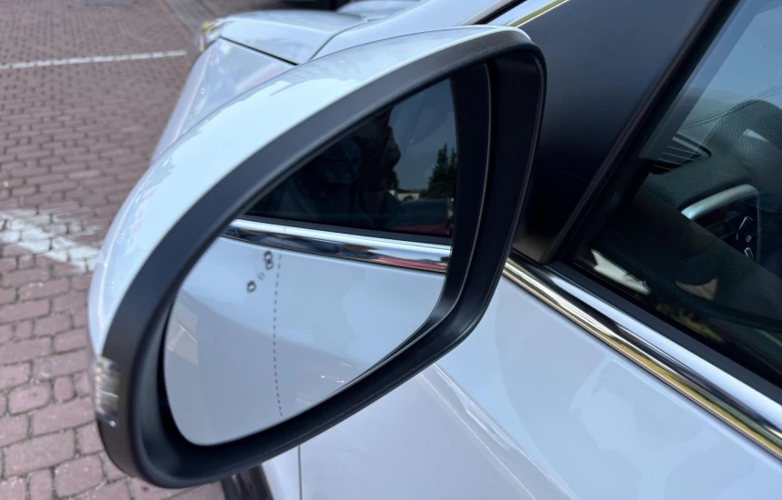 Kia Sportage 1,6 GDI 6MT 2WD BLACK EDITION