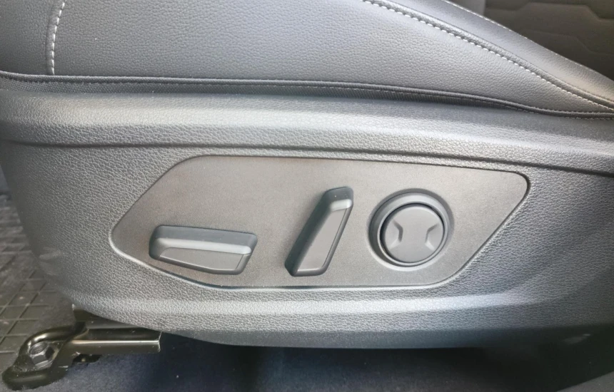 Kia Sportage 1,6T-GDI 6MT FWD MY25 BUSINESS LINE