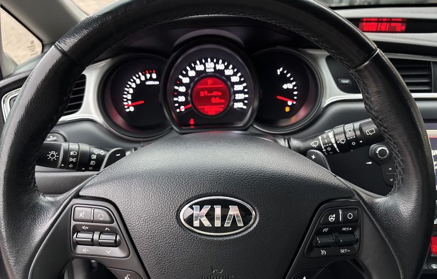 Kia Ceed 1.6 GDI Smart Plus DCT