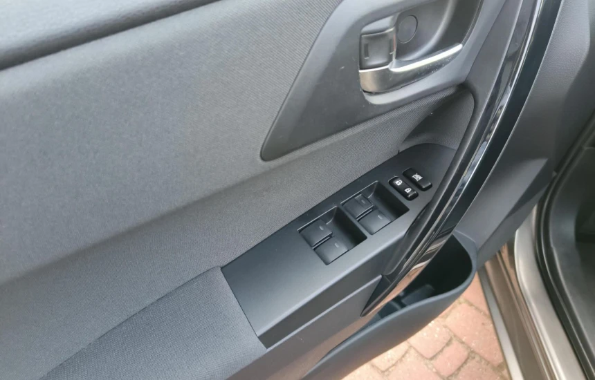 Toyota Auris 1.6