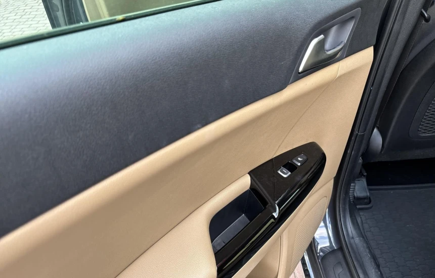 Kia Sportage  1,6T-GDI 6MT 2WD FL L+BL2