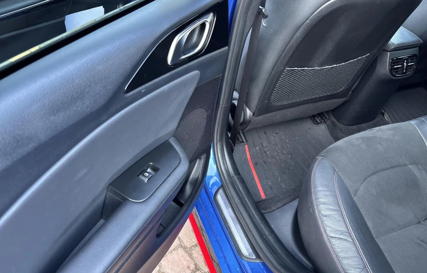 Kia Proceed _SBK 1,6T-GDI 7DCT GT+WIN+AEB+NAV+PNS