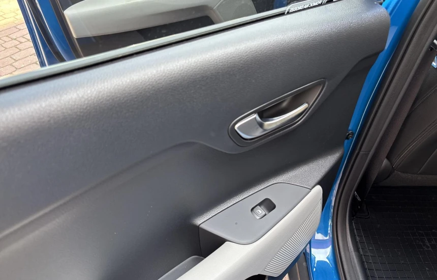 Kia Stonic  STONIC 1.2MPi 5MT MY25 L+BL