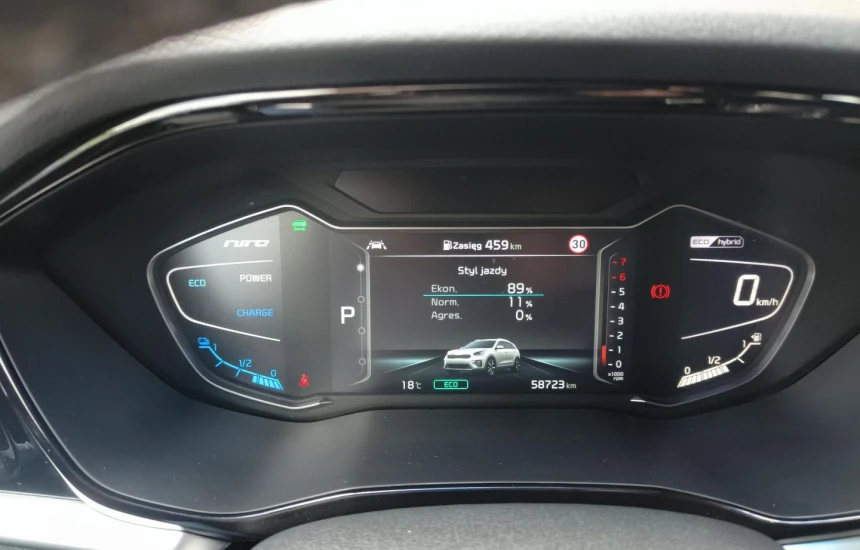 Kia Niro 1.6 GDI HYBRID L+BL3