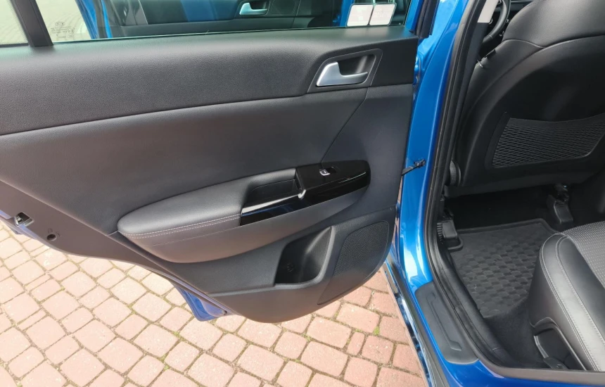 Kia Sportage 1,6T-GDI 6MT 2WD FL L+BL