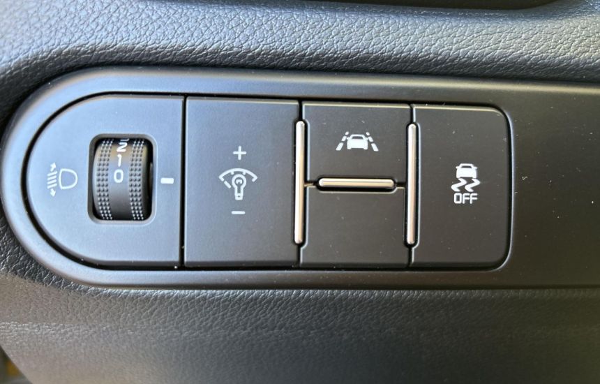 Kia XCeed 1,4T-GDI 7DCT L+BL1+CP1