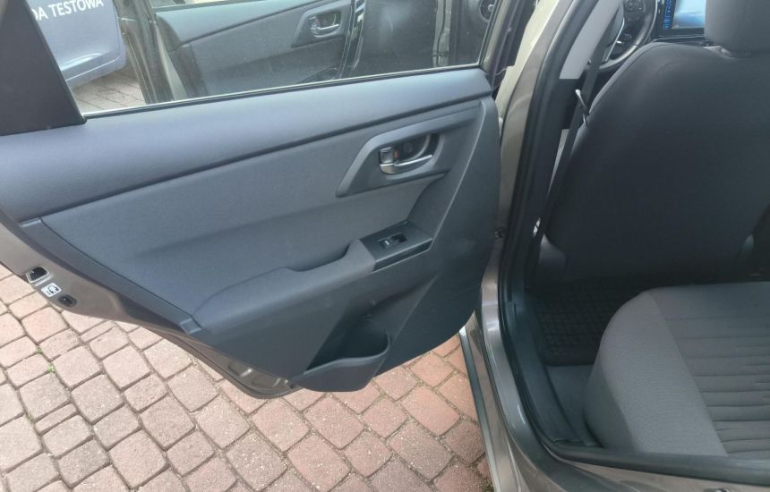 Toyota Auris 1.6