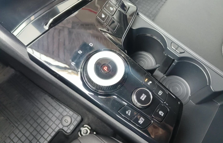 Kia Sportage 1,6T-GDI 7DCT MHEV  L