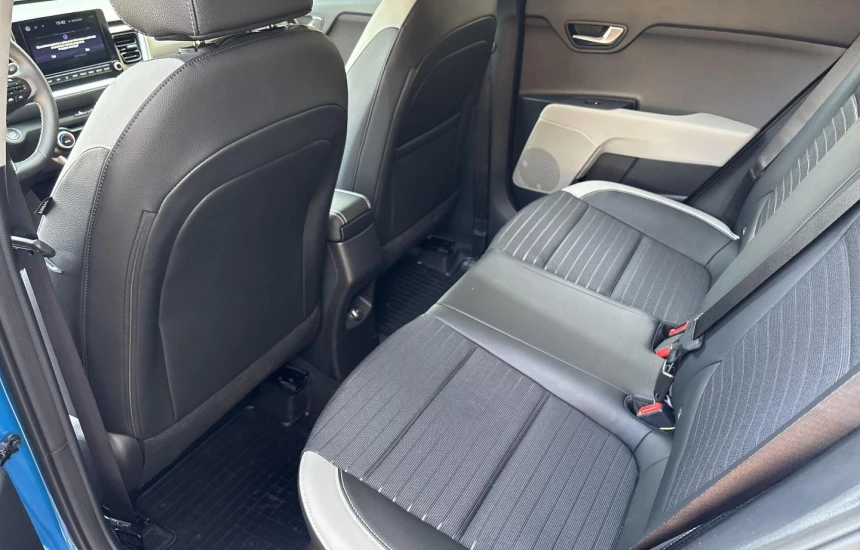 Kia Stonic  STONIC 1.2MPi 5MT MY25 L+BL