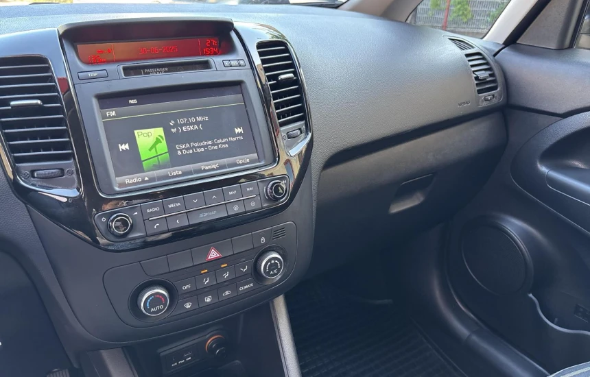 Kia venga Rezerwacja/ 1.6 6MT Business Line