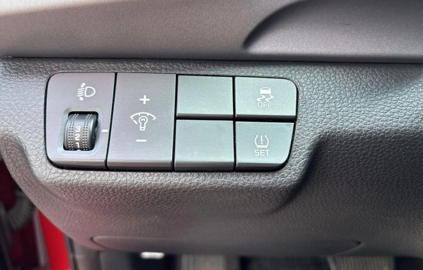 Kia Stonic 1.4MPI 6AT L+STY