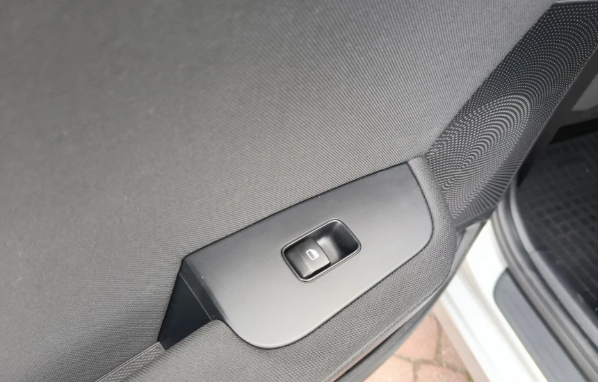 Kia Ceed 1,5T-GDI 6MT MY22 M+SMT