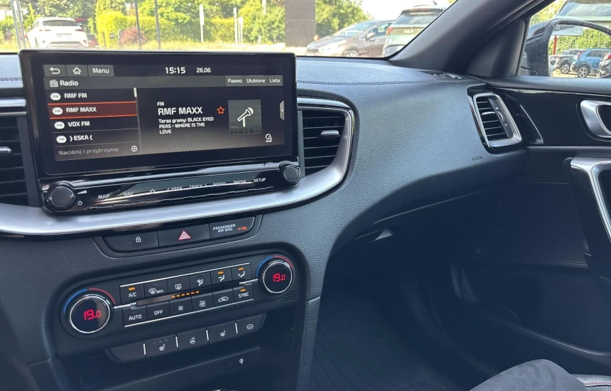 Kia Proceed 1,6T-GDI 7DCT GT+WIN+AEB+NAV+PNS