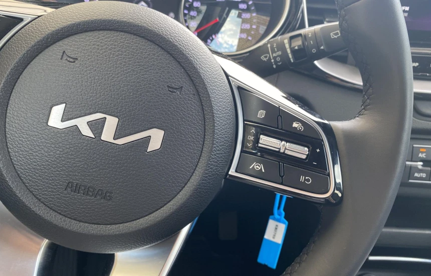Kia XCeed 1,5T-GDI 6MT MY23 L