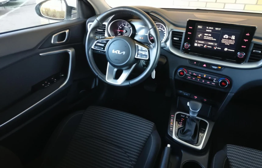 Kia XCeed 1,5T-GDI 7DCT MY23 M+SMT+A18