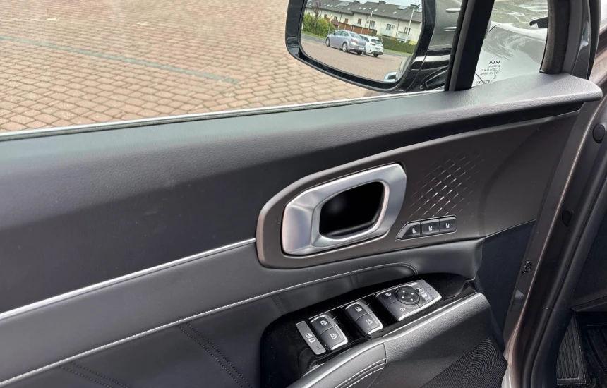 Kia Sorento 1.6T HEV MY25 6AT 4WD 6S PRESTIGE LINE+MIR+PNS AWD 215KM!!