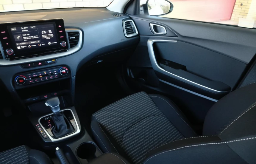 Kia XCeed 1,5T-GDI 7DCT MY23 M+SMT+A18