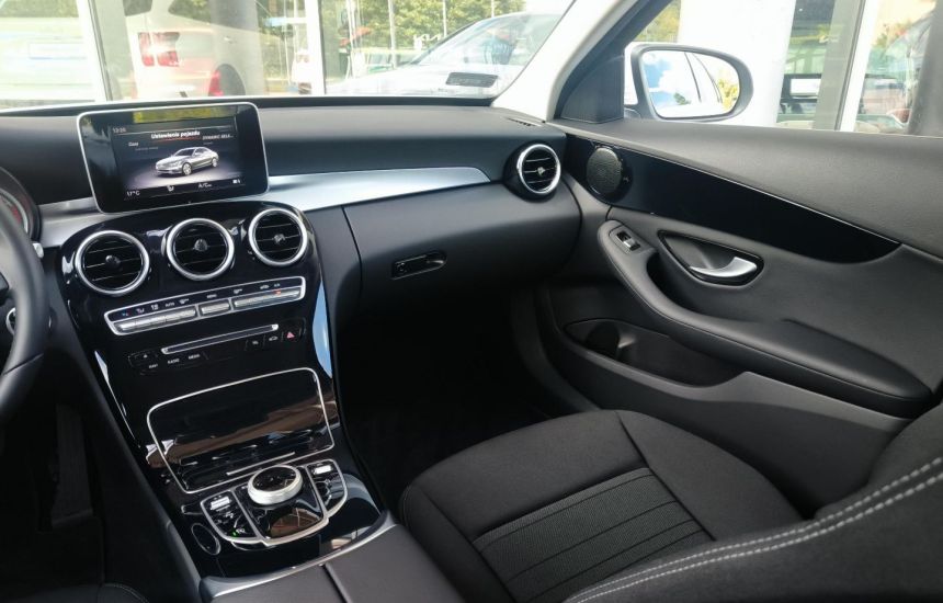 Mercedes- Benz C160 Rezerwacja!!!