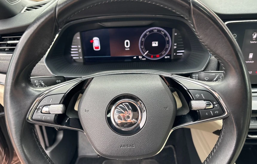 Skoda Octavia Rezerwacja/ 1.5 TSI Style 6MT