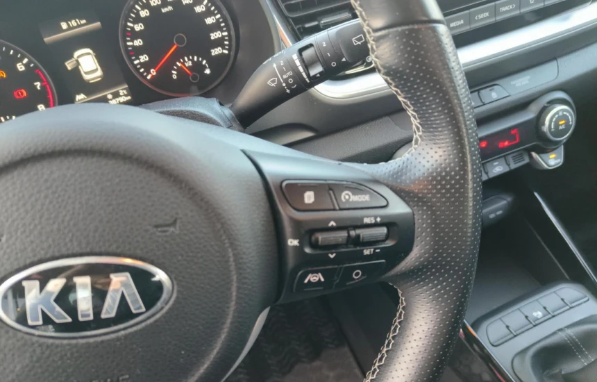Kia Stonic 1.0T 6MT L