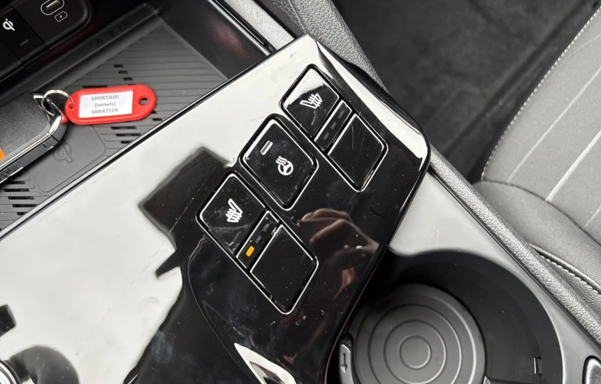 Kia Sportage 1,6T-GDI 7DCT FWD MY25 BUSINESS LINE