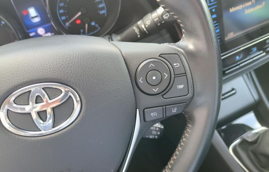 Toyota Auris 1.6