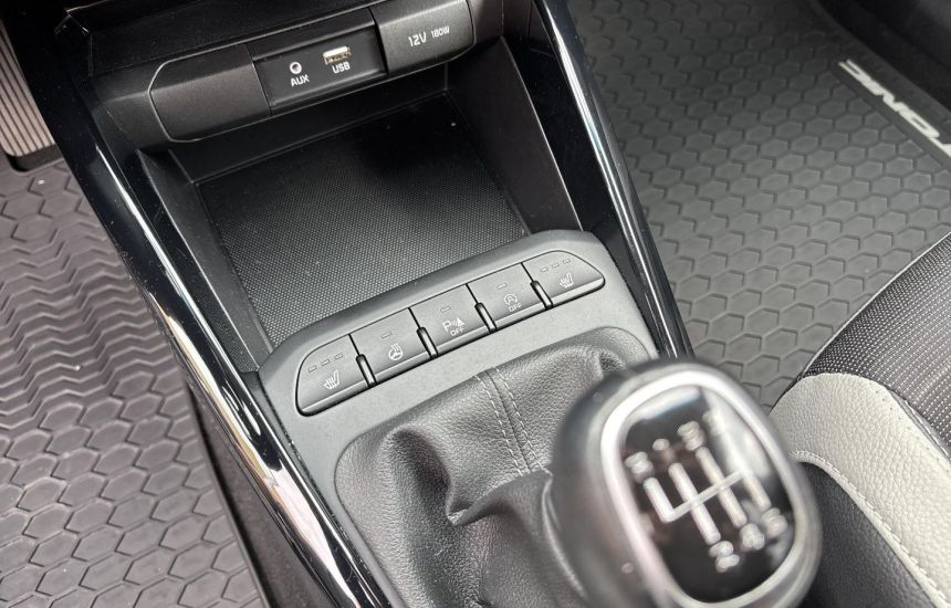 Kia Stonic  REZERWACJA!!/1.4MPI 6MT L+STY+2TR