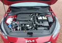Kia Ceed 1,5T-GDI 6MT MY25 M+SMT