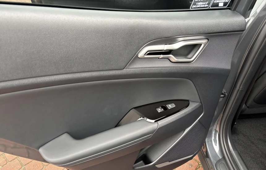 Kia Sportage 1,6T-GDI 7DCT FWD MY25 BUSINESS LINE